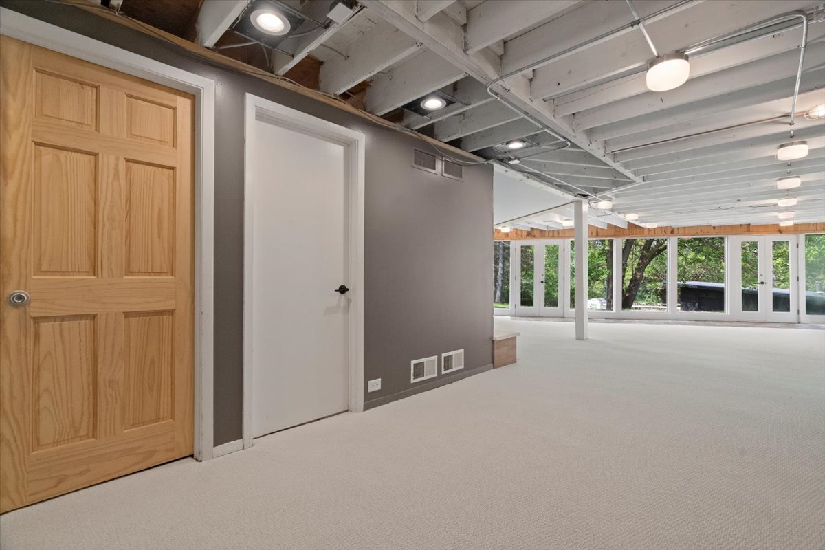 960 Deep Lake Road Antioch, IL 60002 - Photo 42 of 71 Gallery Image 42