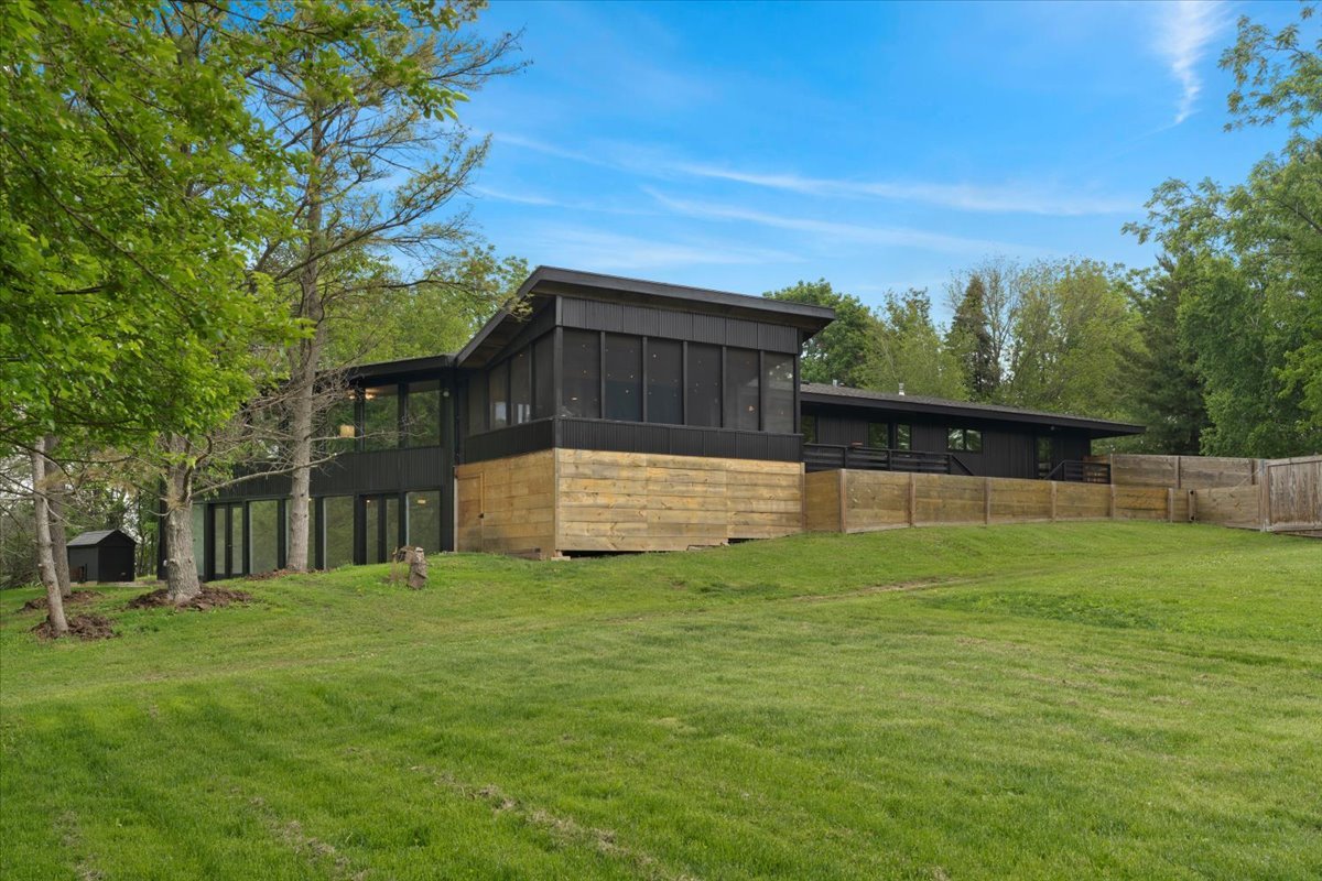 960 Deep Lake Road Antioch, IL 60002 - Photo 54 of 71 Gallery Image 54