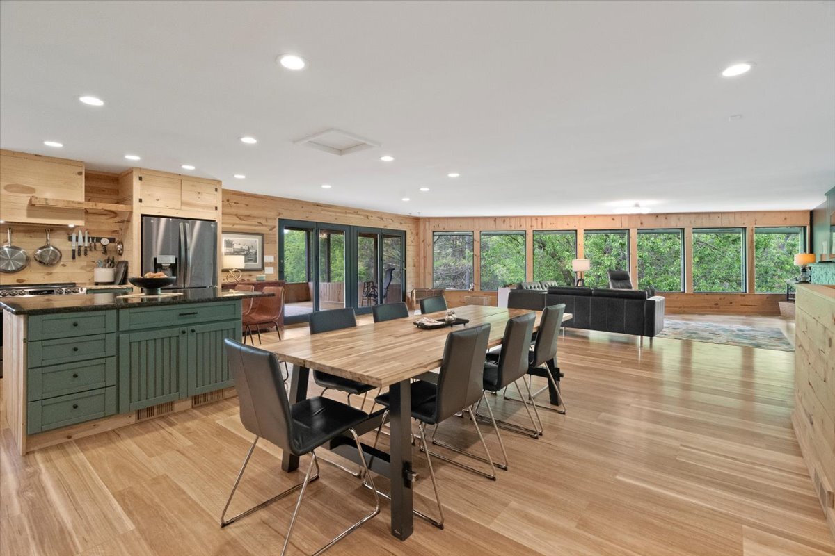 960 Deep Lake Road Antioch, IL 60002 - Photo 7 of 71 Gallery Image 7