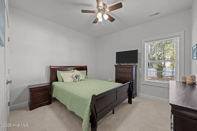 $424,900 | 1403 Seafarer Drive, Oriental, NC 28571