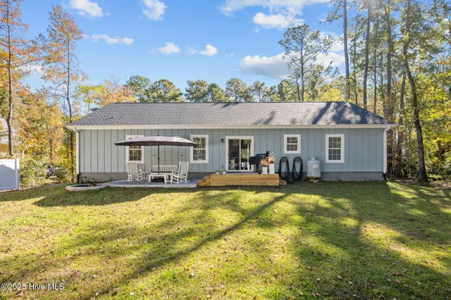$424,900 | 1403 Seafarer Drive, Oriental, NC 28571