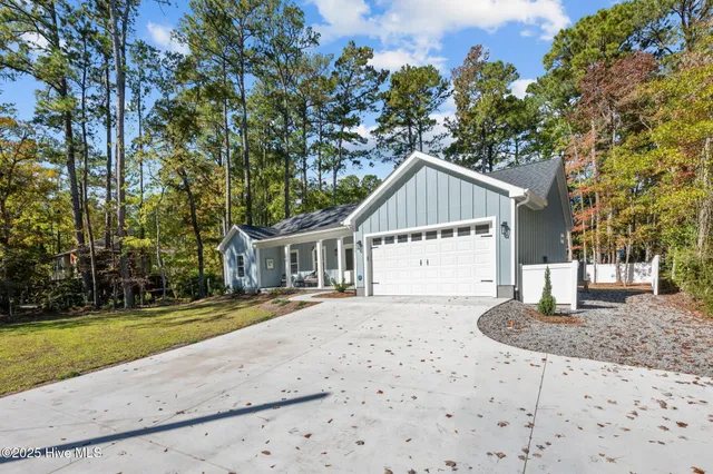 $424,900 | 1403 Seafarer Drive, Oriental, NC 28571
