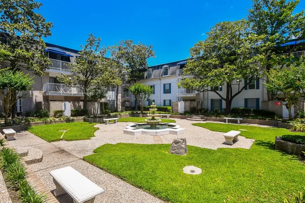 $1,300 | 2601 Bellefontaine, Unit 218, Houston, TX 77025