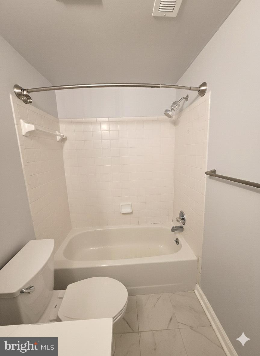 1416 11th Street Northwest, Unit 3 Washington, DC 20001 - Photo 14 of 16