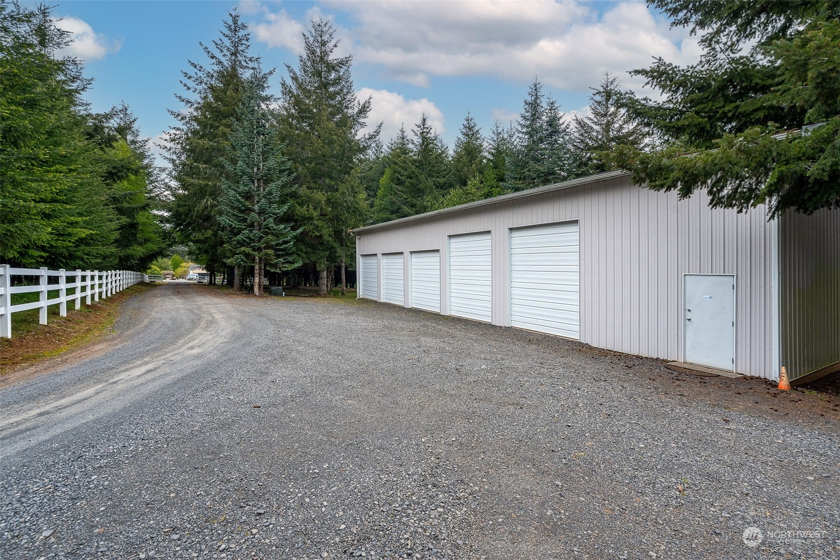 188 Spooner Road Chehalis, WA 98532 - Photo 38 of 40 a view of backyard and trees