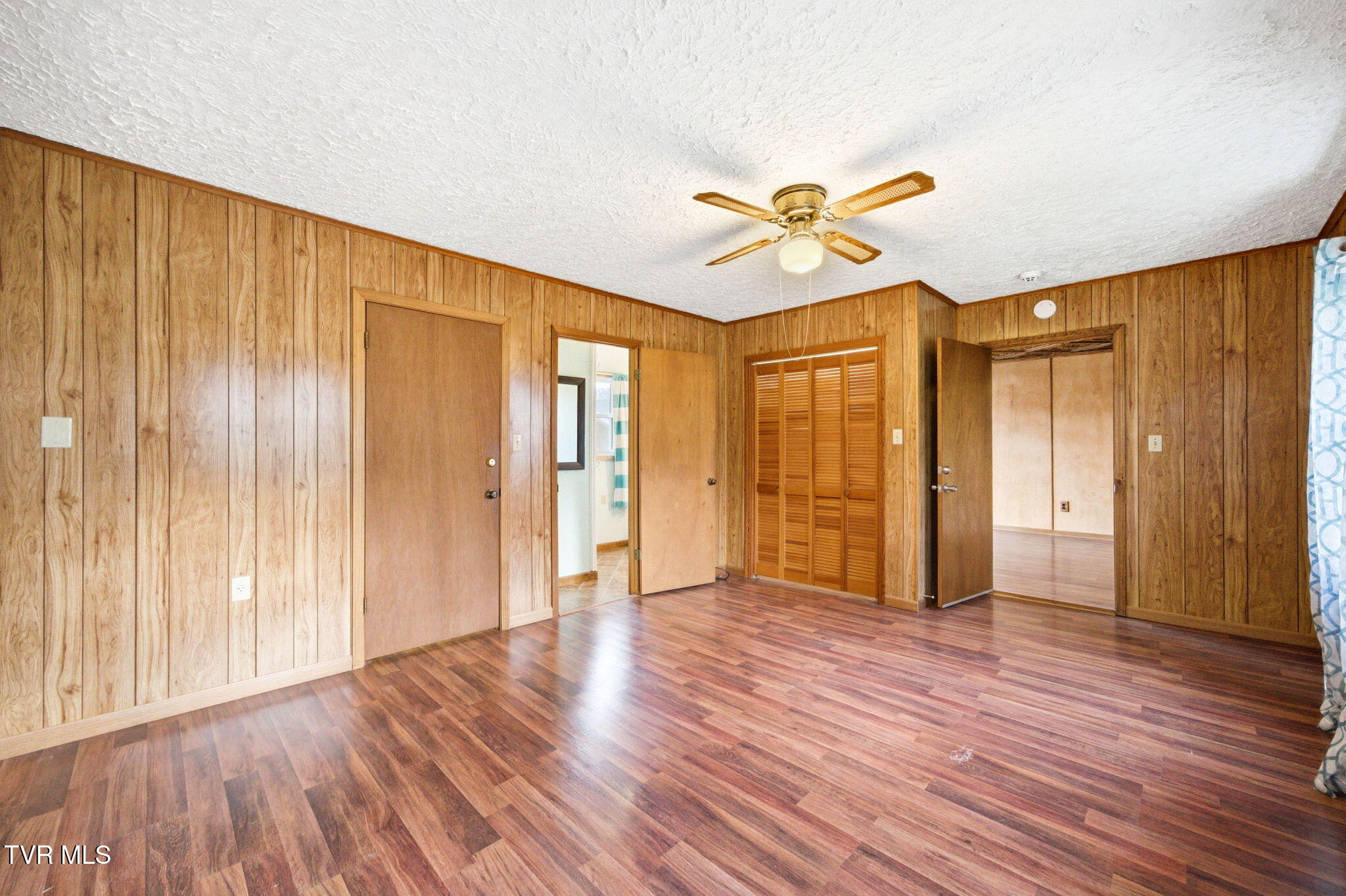 307 Tween Hills Road Bristol, TN 37620 - Photo 13 of 48 307 Tween Hills Road