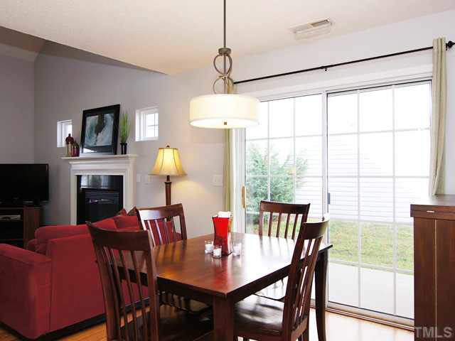 11032 Peacock Moss Street Raleigh, NC 27613 - Photo 8 of 20 Dining Room