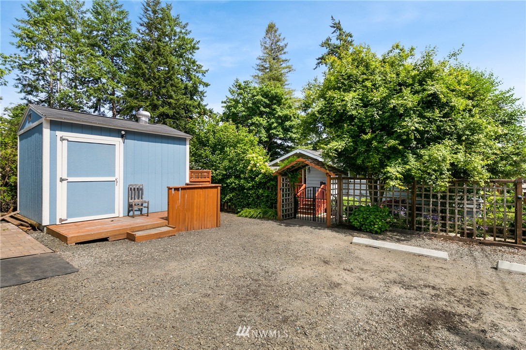 2221 Schirm Loop Road Northwest Olympia, WA 98502 - Photo 23 of 25 Gallery Image 23