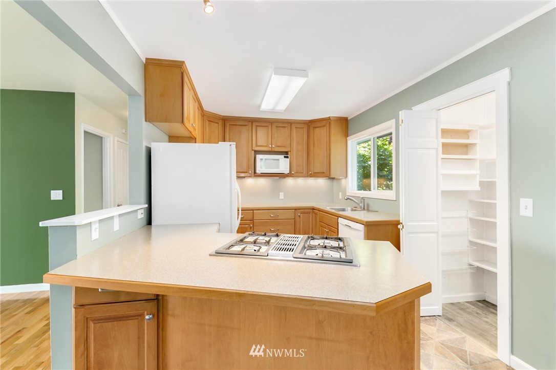 2221 Schirm Loop Road Northwest Olympia, WA 98502 - Photo 8 of 25 Gallery Image 8