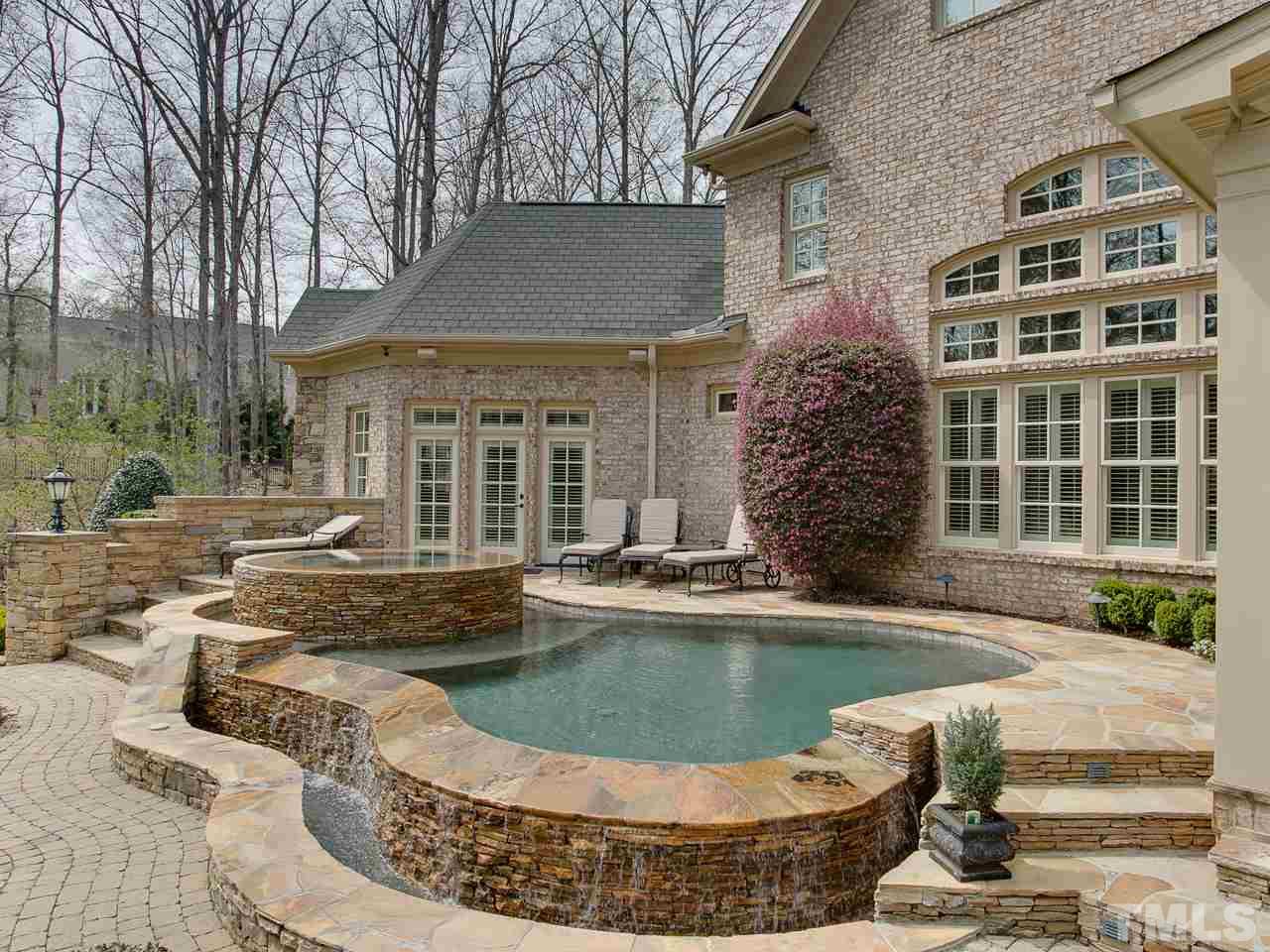 3048 Cone Manor Lane Raleigh, NC 27613 - Photo 2 of 25
