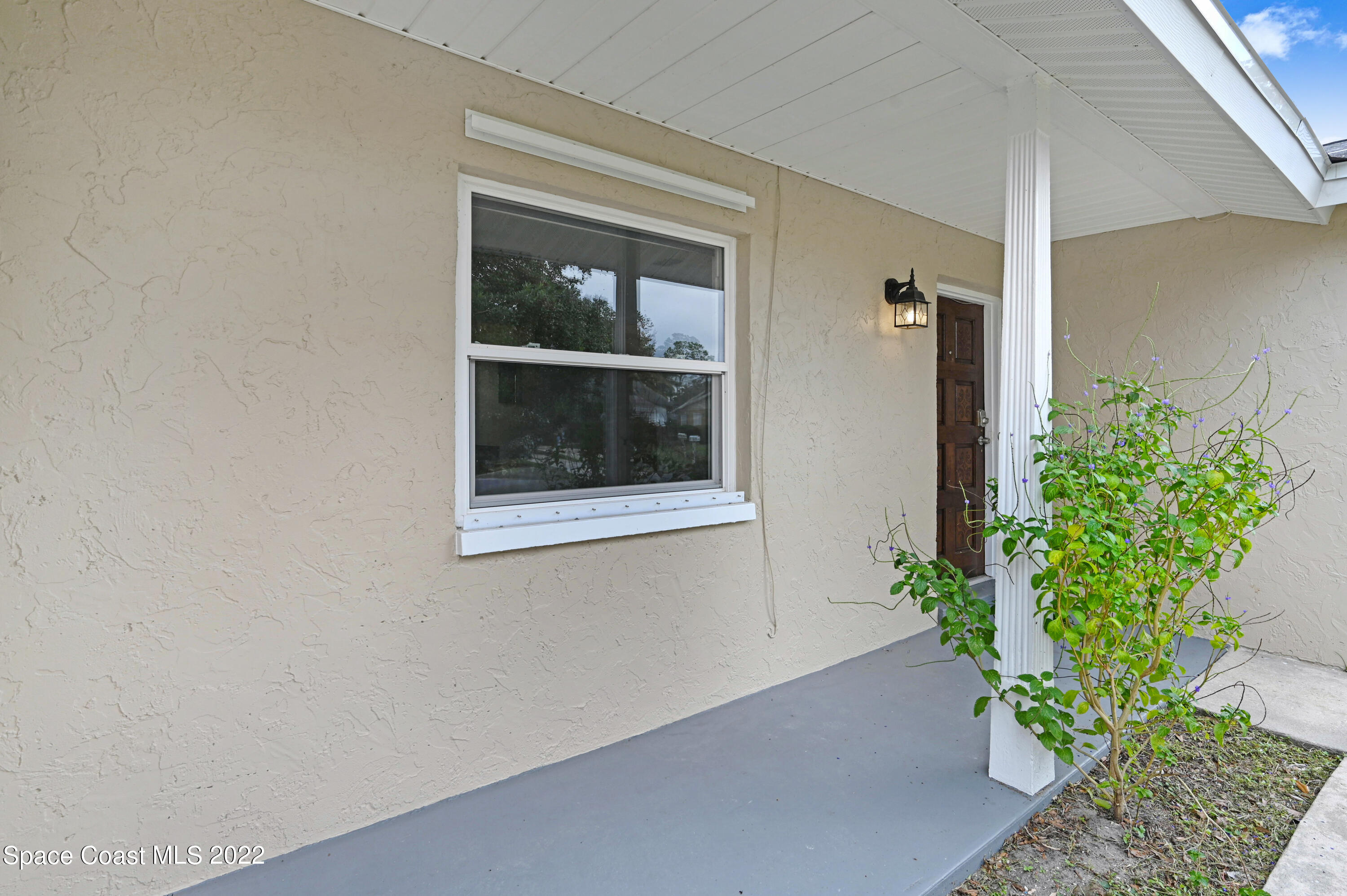 252 Sylvia Road Melbourne, FL 32904 - Photo 4 of 34 DSC_8703