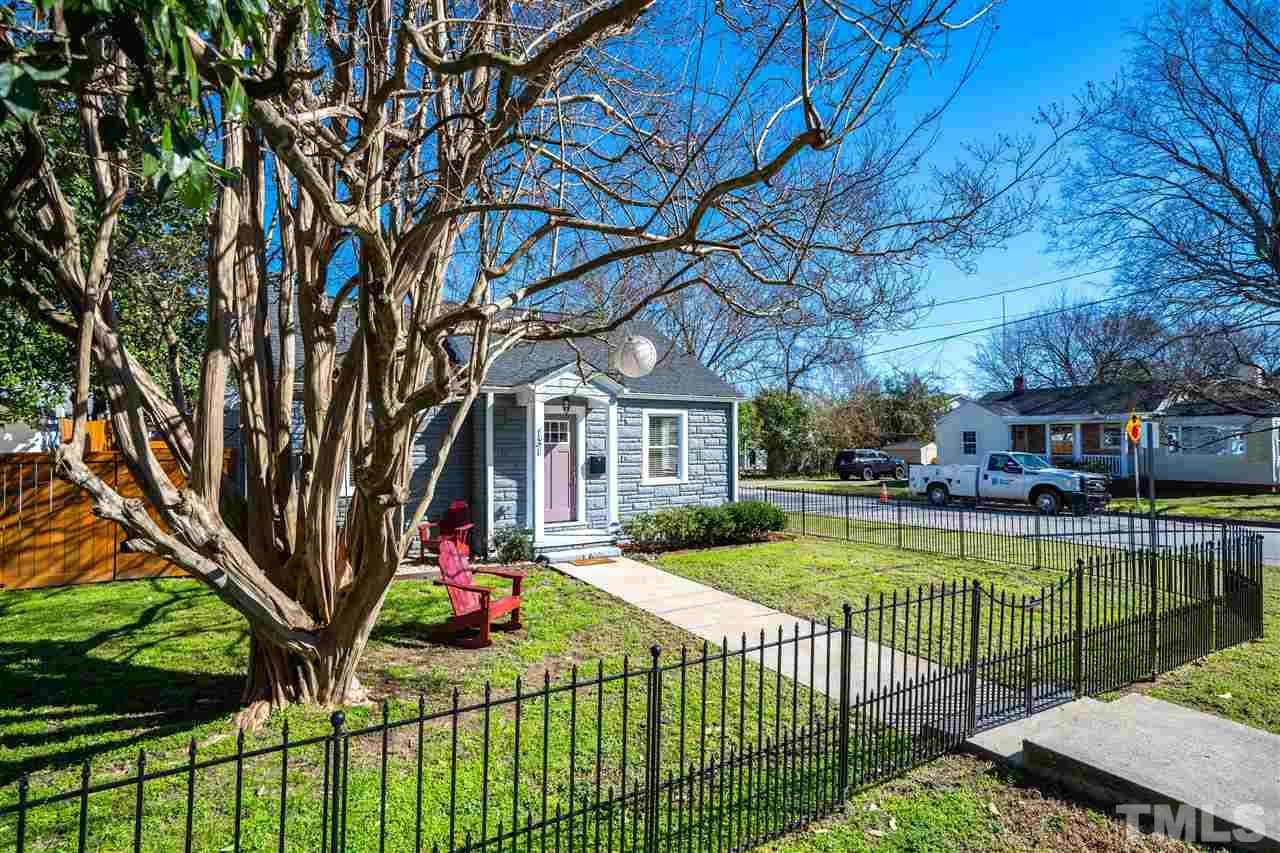 131 Lincoln Court Raleigh, NC 27610 - Photo 2 of 22 Gallery Image 2