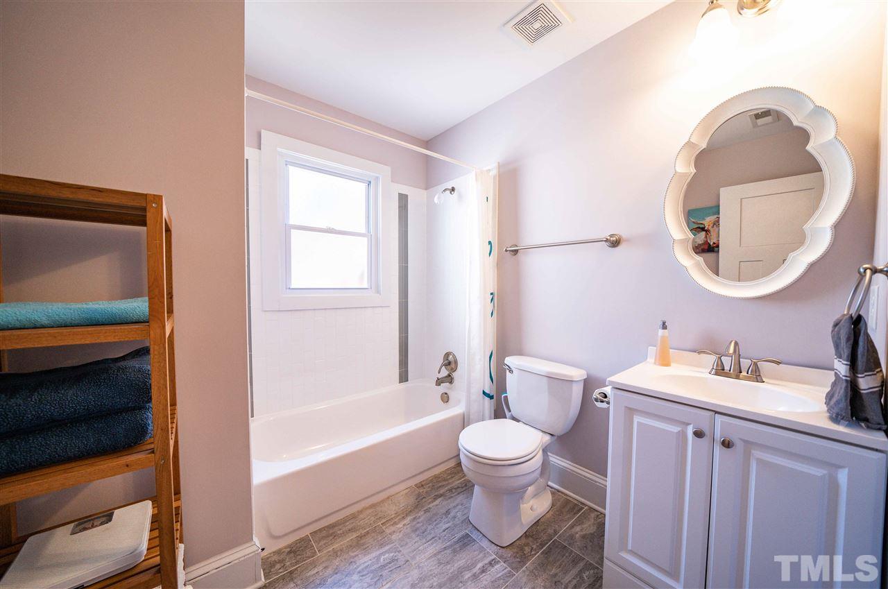 131 Lincoln Court Raleigh, NC 27610 - Photo 18 of 22 Gallery Image 18