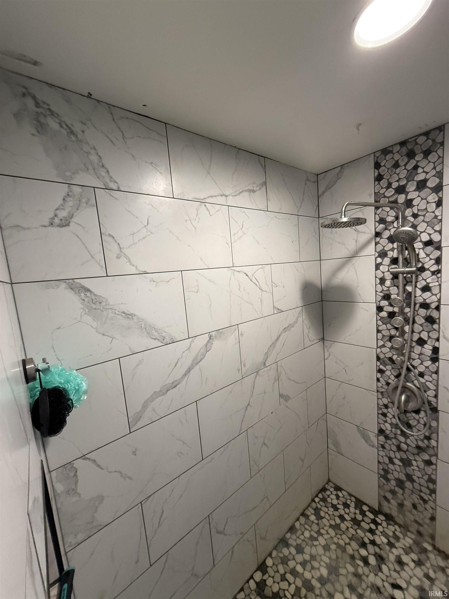 245 East Schlomer Road Vincennes, IN 47591 - Photo 8 of 20