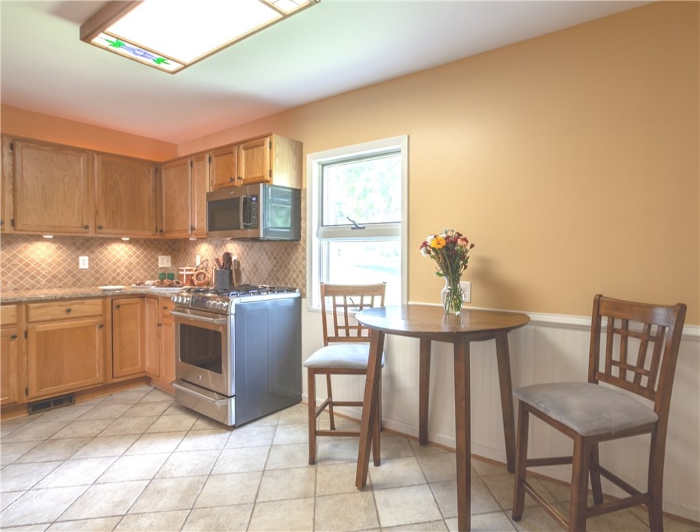 1172 Rush West Rush Road Rush, NY 14543 - Photo 21 of 40