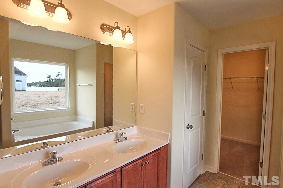 232 West Boulder Road Henderson, NC 27537 - Photo 14 of 19 Gallery Image 14