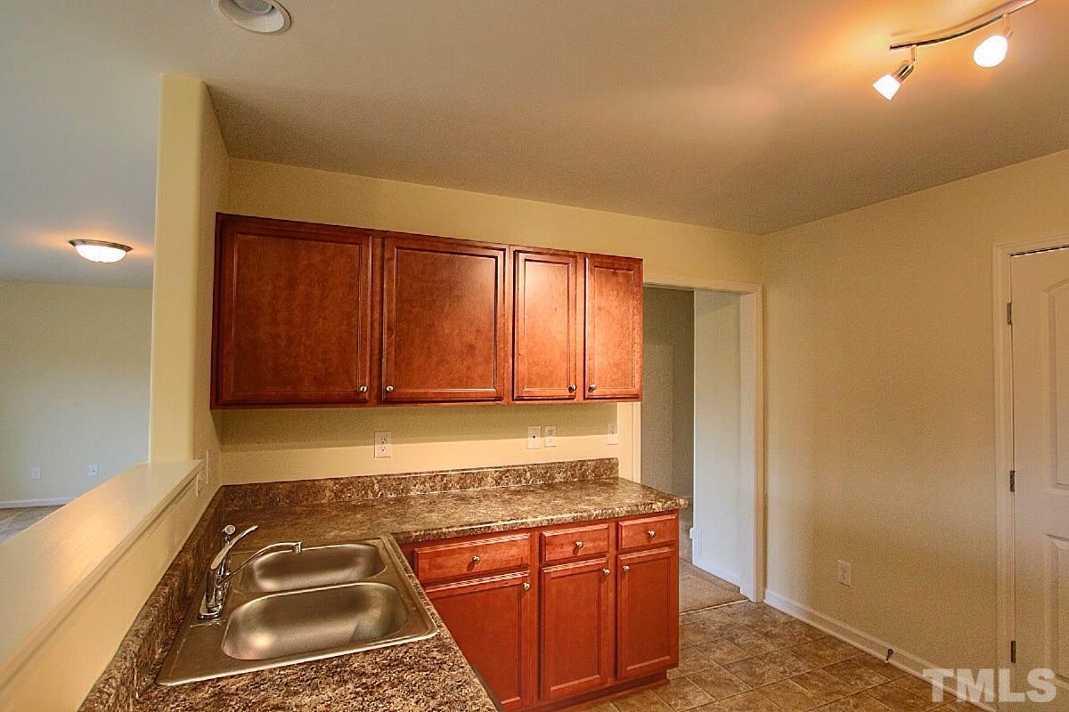 232 West Boulder Road Henderson, NC 27537 - Photo 9 of 19 Gallery Image 9