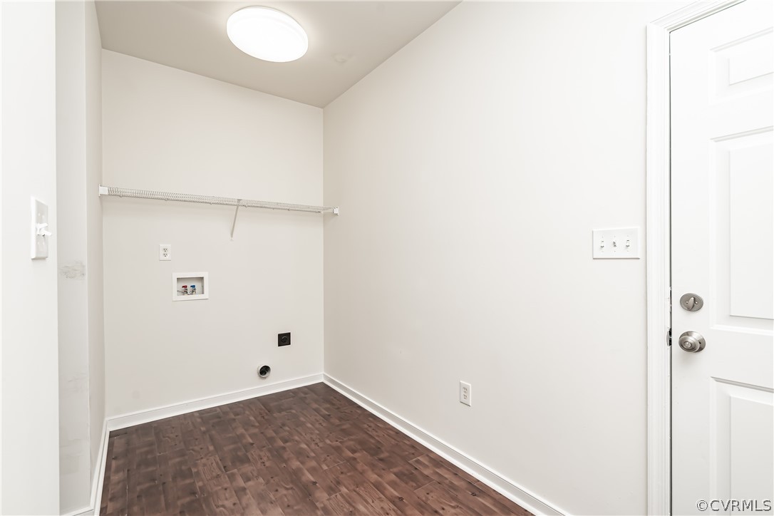 9907 Capri Road Henrico, VA 23229 - Photo 11 of 22 Gallery Image 11
