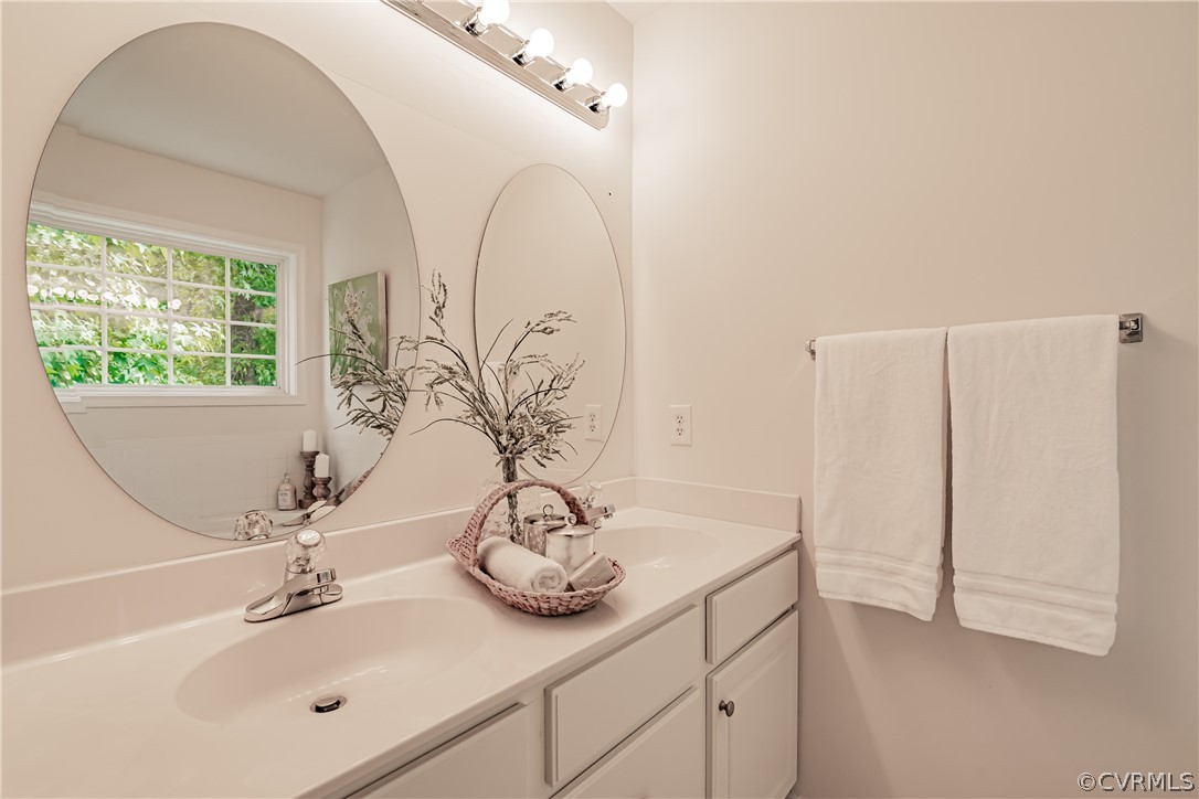 9907 Capri Road Henrico, VA 23229 - Photo 19 of 22 Gallery Image 19