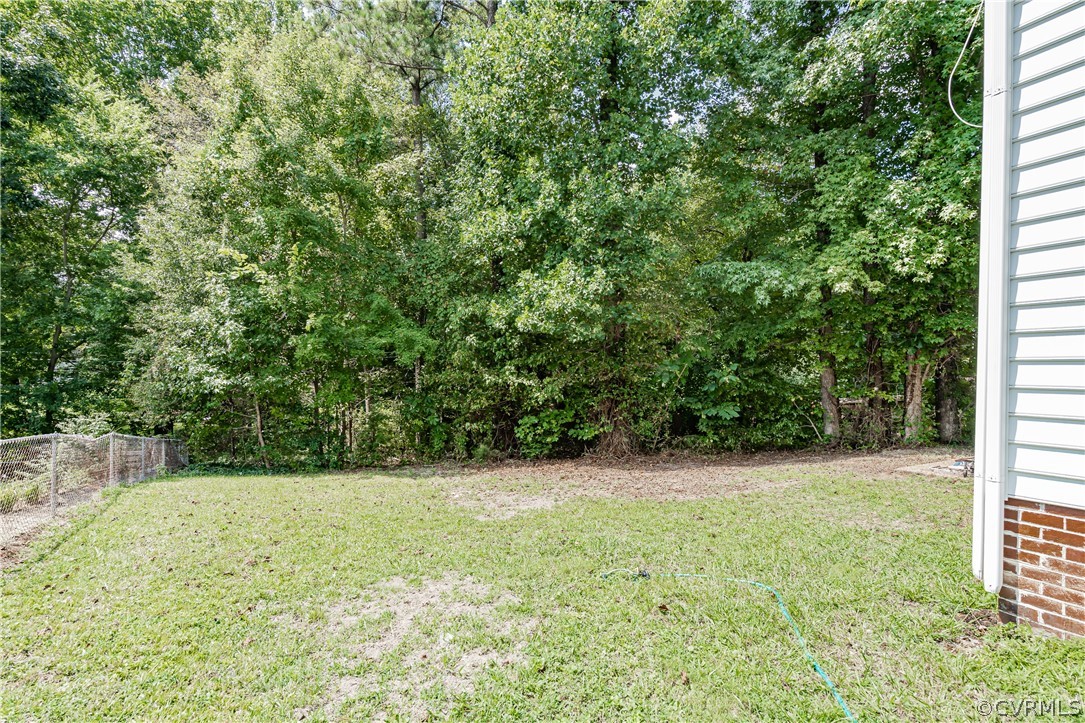 9907 Capri Road Henrico, VA 23229 - Photo 21 of 22 Gallery Image 21