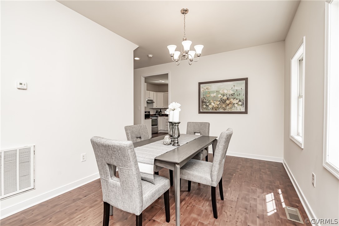 9907 Capri Road Henrico, VA 23229 - Photo 5 of 22 Gallery Image 5