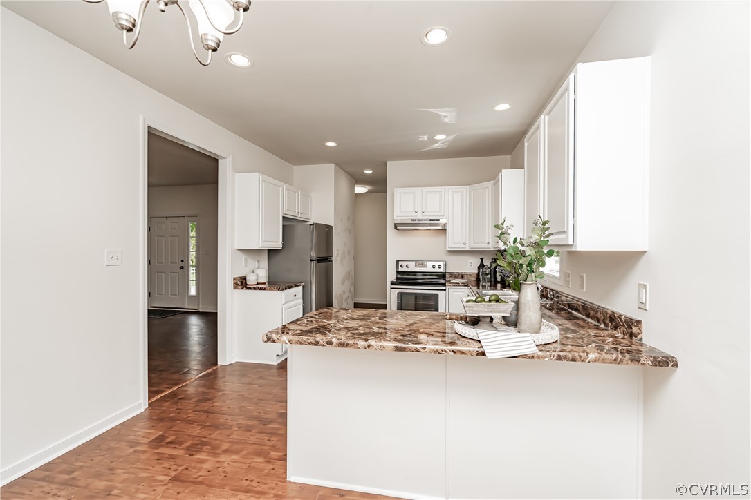 9907 Capri Road Henrico, VA 23229 - Photo 7 of 22 Gallery Image 7