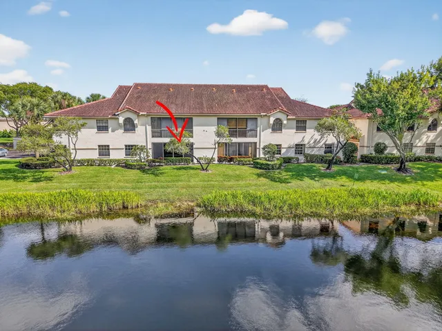 $260,000 | 5217 Brisata Circle, Unit E, Boynton Beach, FL 33437