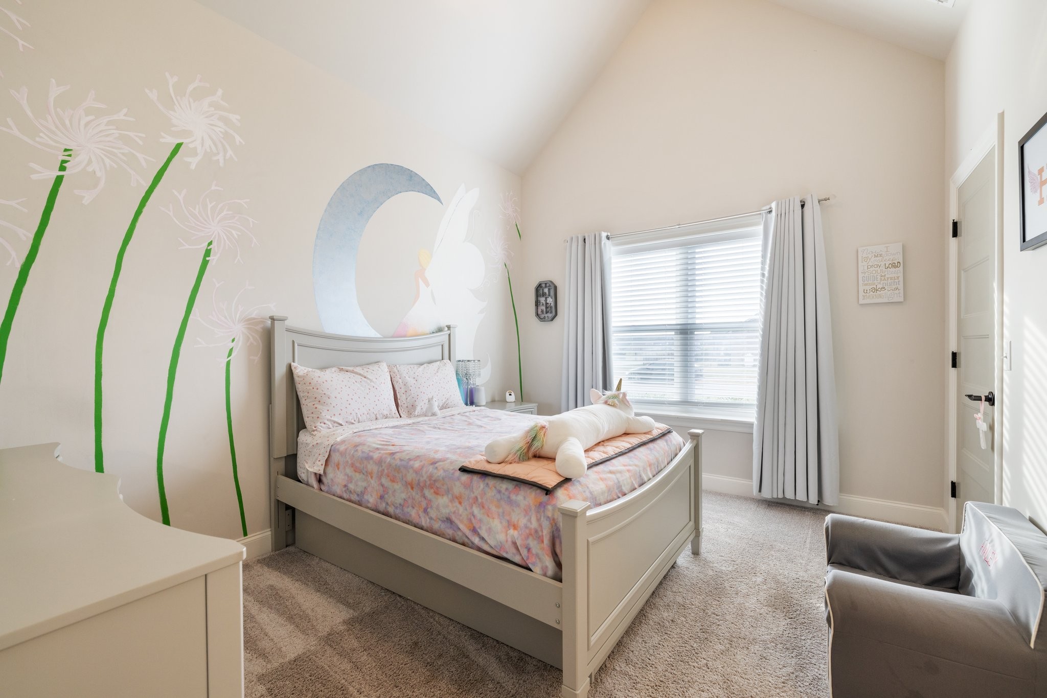 305 McClaran Place Murfreesboro, TN 37129 - Photo 16 of 23 a bed room with a bed and a couch