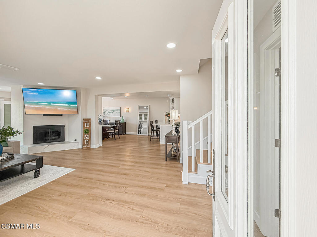 2014 Peninsula Road Oxnard, CA 93035 - Photo 23 of 76