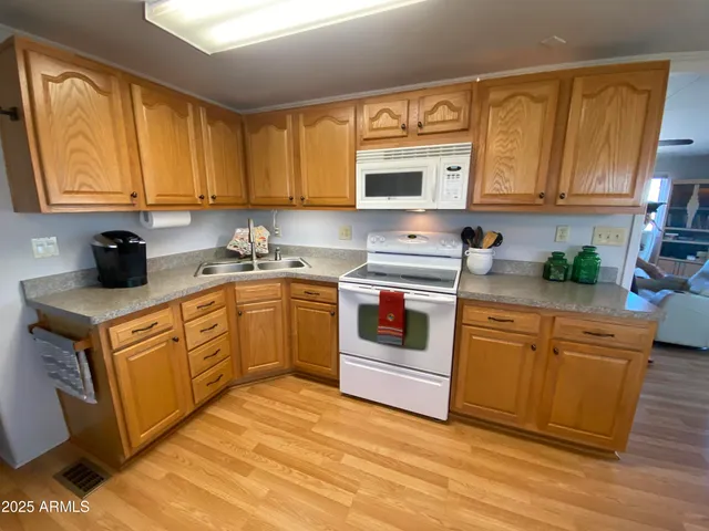 $259,000 | 2302 South Seminole Drive, Apache Junction, AZ 85119