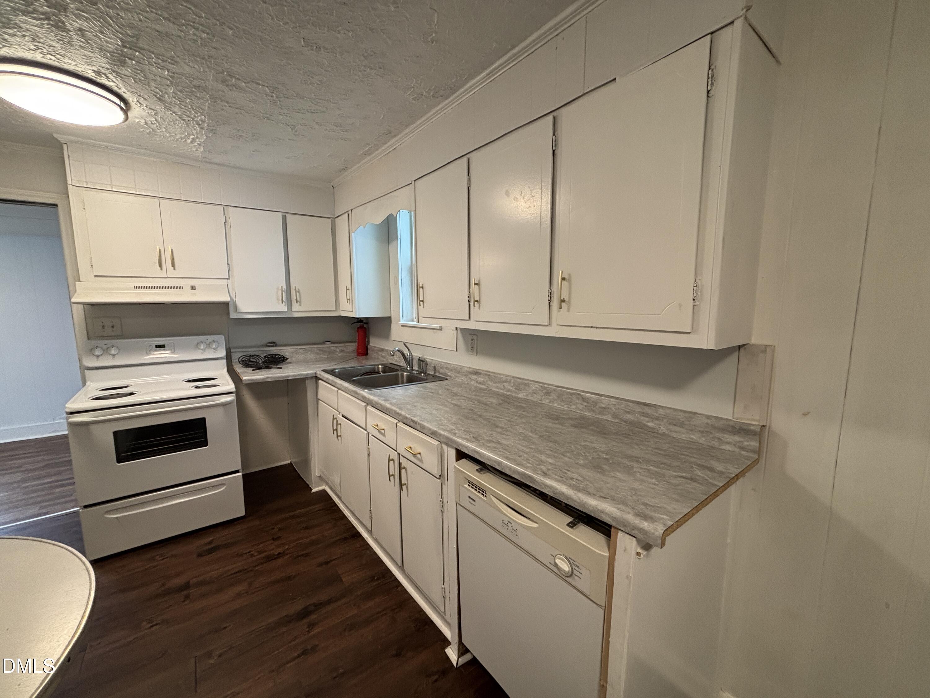 87 Robert Thompson Road Bear Creek, NC 27207 - Photo 23 of 53