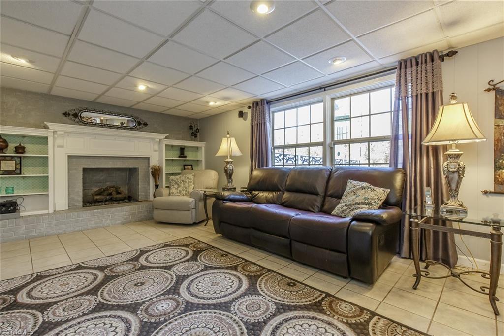 1012 Cantering Road High Point, NC 27262 - Photo 20 of 30 Gallery Image 20