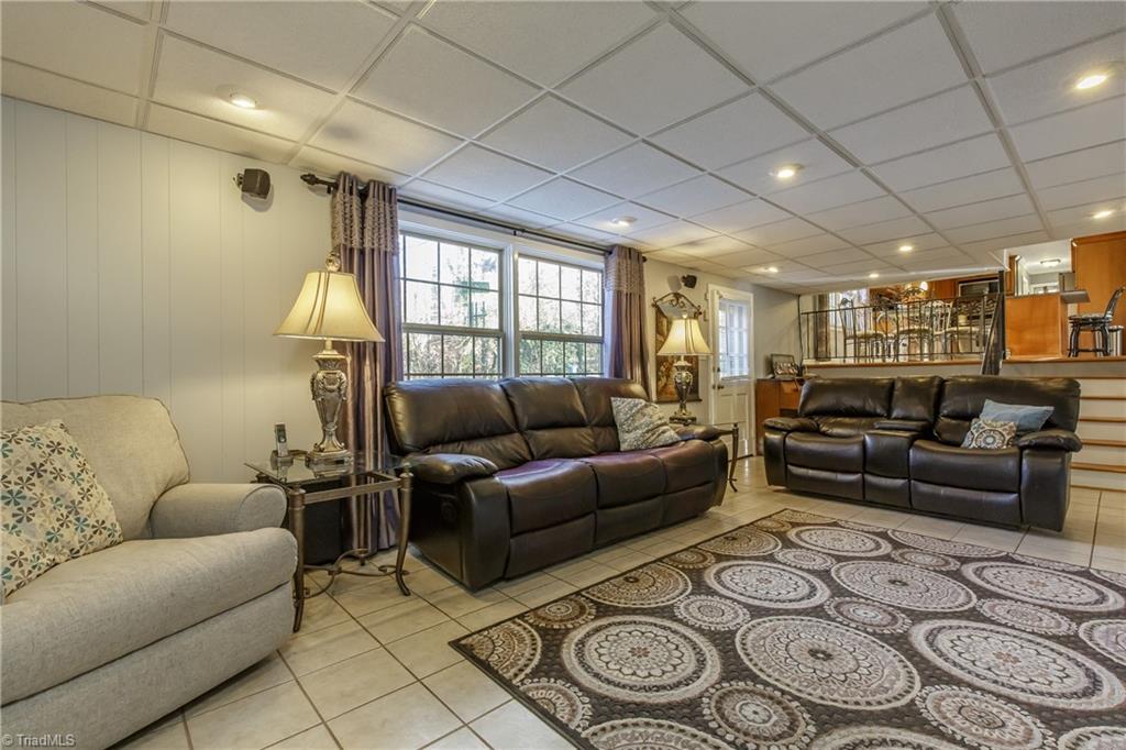 1012 Cantering Road High Point, NC 27262 - Photo 21 of 30 Gallery Image 21