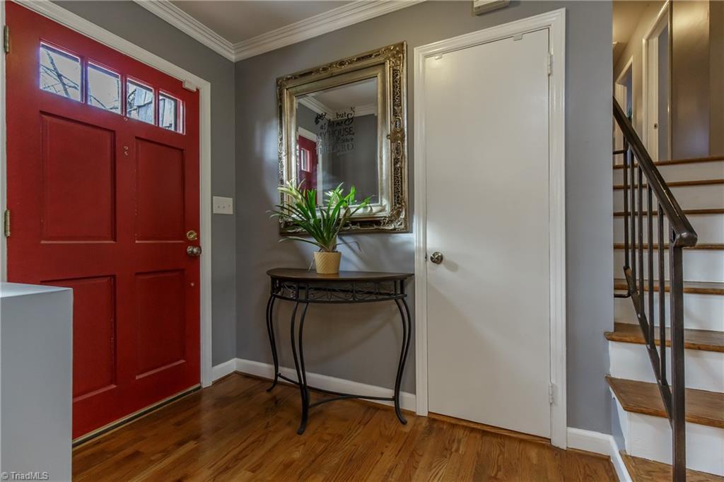 1012 Cantering Road High Point, NC 27262 - Photo 5 of 30 Gallery Image 5