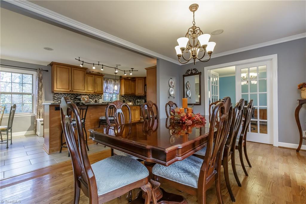 1012 Cantering Road High Point, NC 27262 - Photo 6 of 30 Gallery Image 6