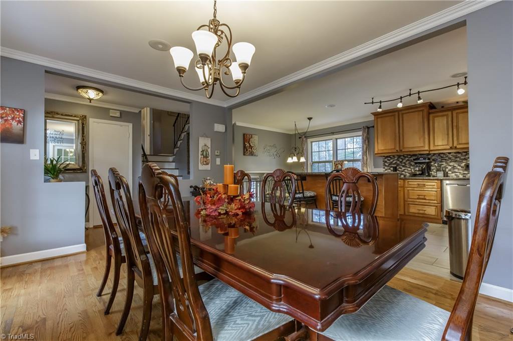 1012 Cantering Road High Point, NC 27262 - Photo 7 of 30 Gallery Image 7