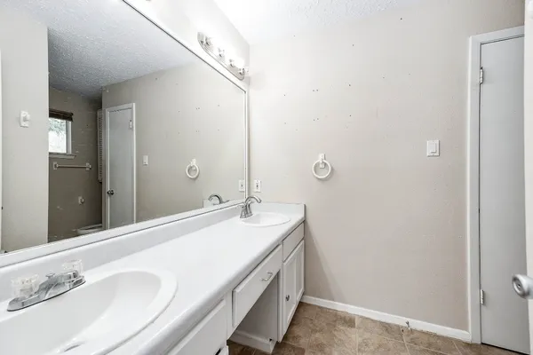 $240,000 | 4734 Lost Lake Lane, Spring, TX 77388
