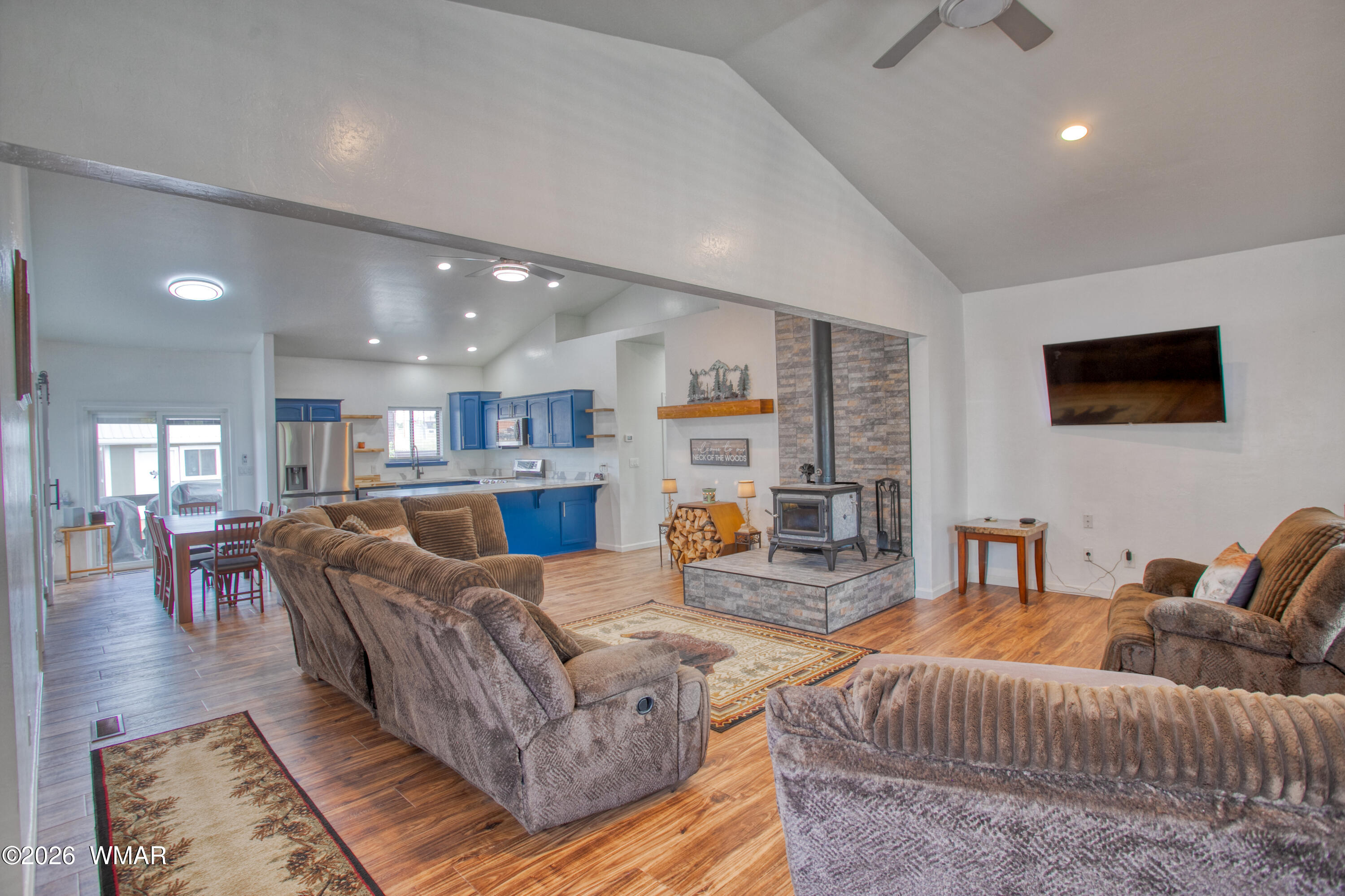 2731 Zane Grey Boulevard Overgaard, AZ 85933 - Photo 4 of 24