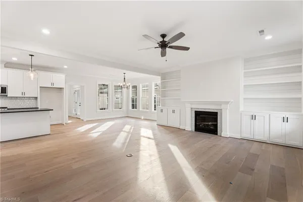 $594,900 | 910 Eucalyptus Court, Winston-Salem, NC 27106