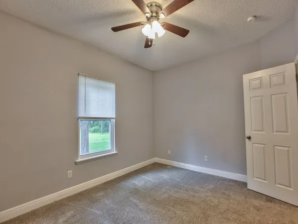 $2,300 | 621 Bob Miller Road, Crawfordville, FL 32327