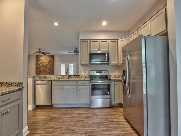 $2,300 | 621 Bob Miller Road, Crawfordville, FL 32327