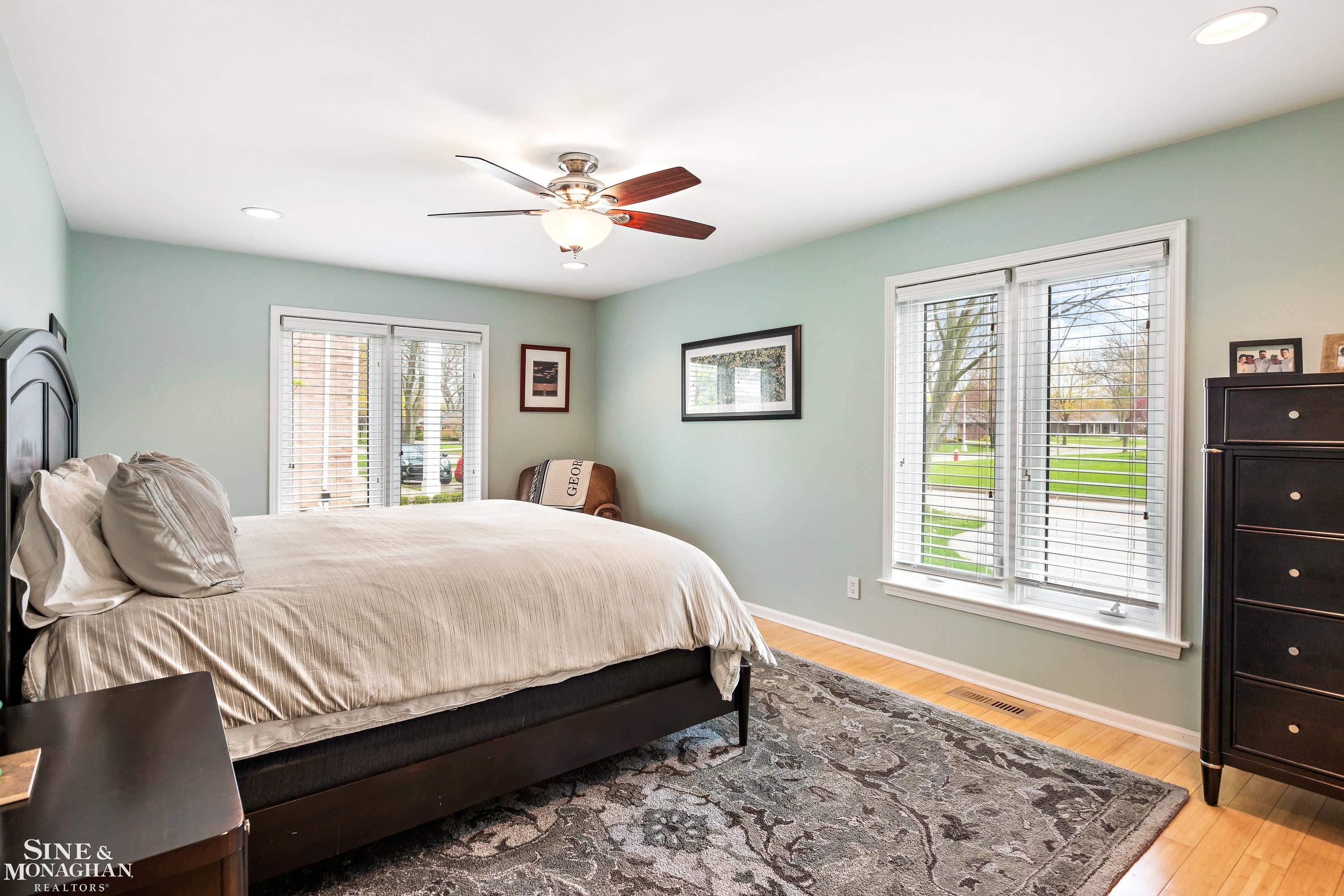 757 Ballantyne Road Grosse Pointe Shores, MI 48236 - Photo 25 of 54