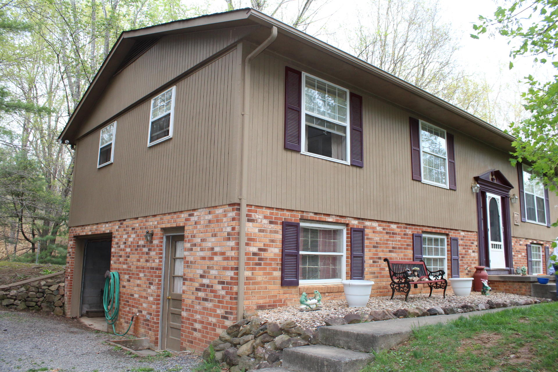 1575 Potters Road Vinton, VA 24179 - Photo 36 of 50 IMG_0930