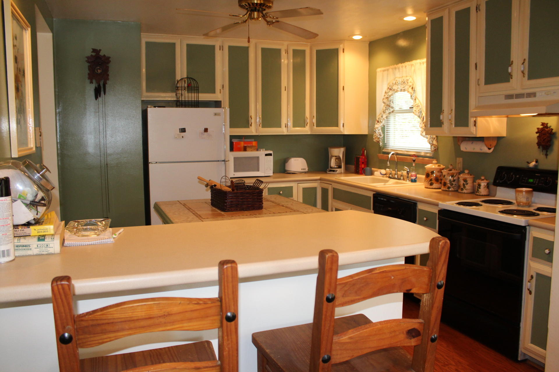 1575 Potters Road Vinton, VA 24179 - Photo 7 of 50 IMG_0887