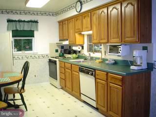 950 Mearns Road Warminster, PA 18974 - Photo 3 of 5 Gallery Image 3