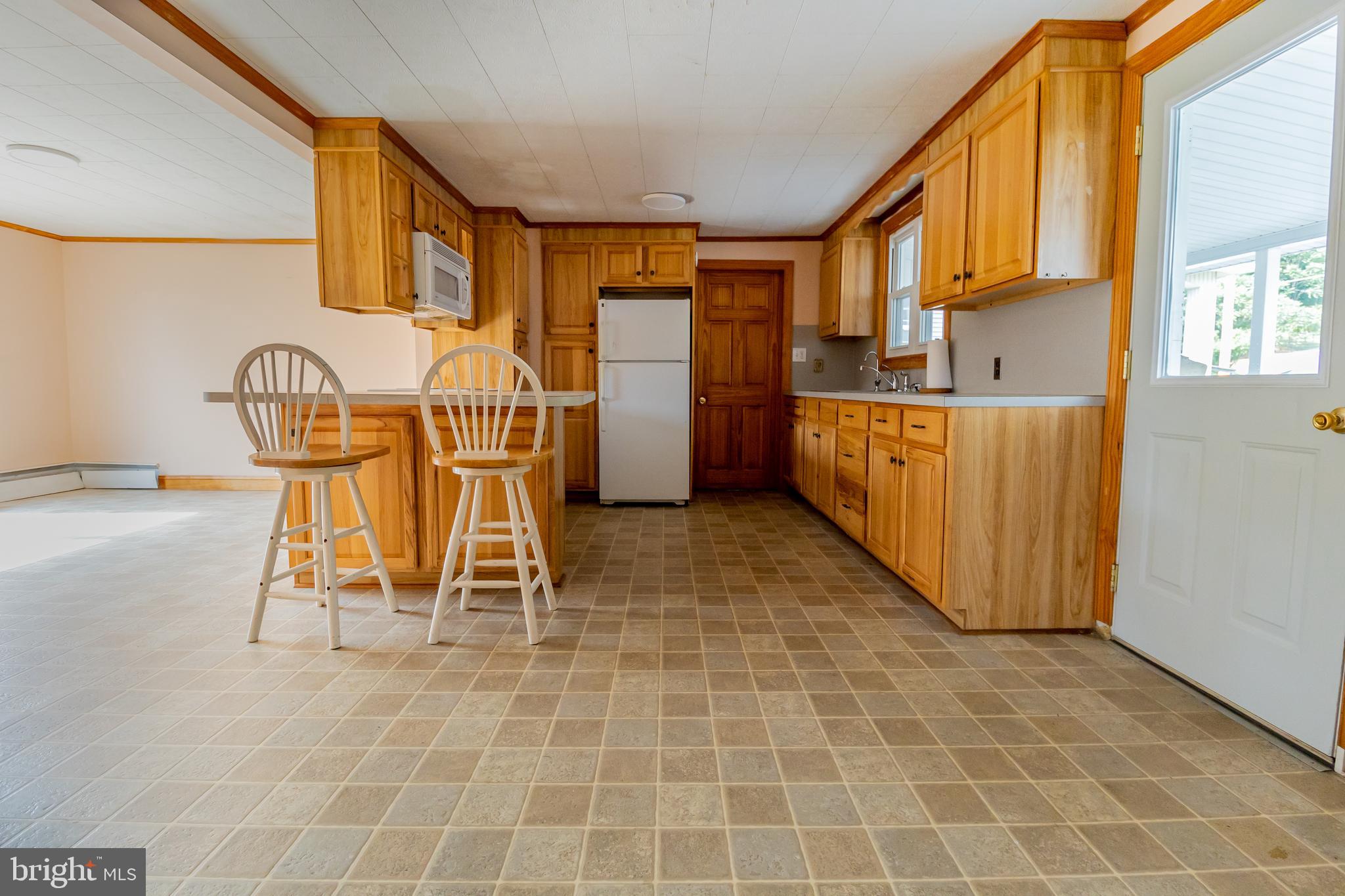 28 Rock Road Pine Grove, PA 17963 - Photo 3 of 20 Eat in kitchen