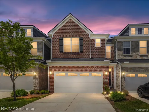 $575,000 | 24869 Ivy Road, Novi, MI 48375