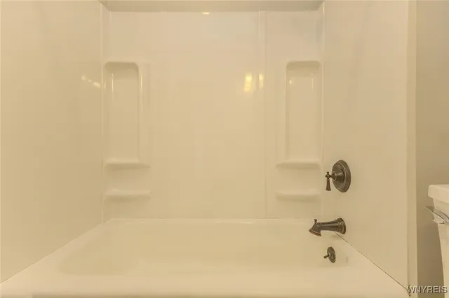 $1,725 | 20 Tacoma Avenue, Buffalo, NY 14216