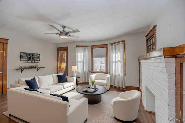 $1,725 | 20 Tacoma Avenue, Buffalo, NY 14216