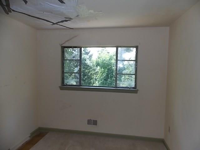 401 Hawthorne Road Pittsburgh, PA 15209 - Photo 13 of 23 Gallery Image 13